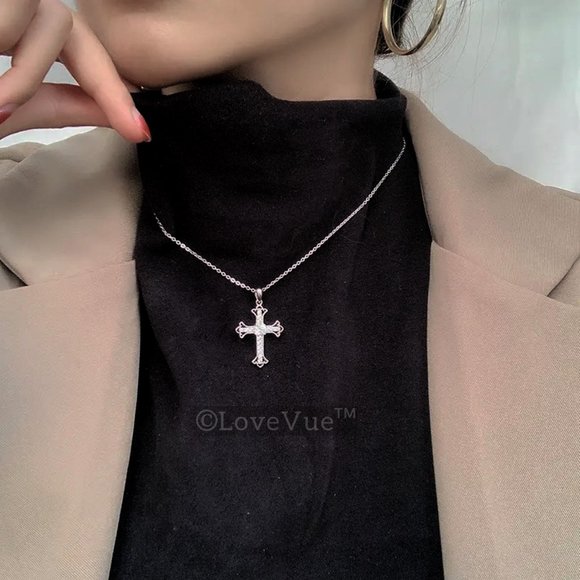 Certified 0.5ct. t.w. Diamond Cross Necklace VVS1 GRA Certified - Picture 3 of 15